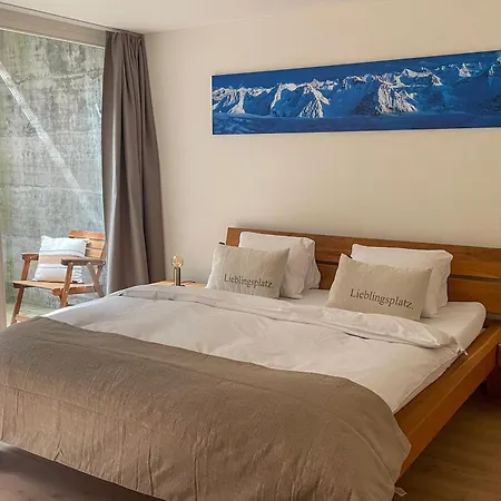 Apartment Surmeir By